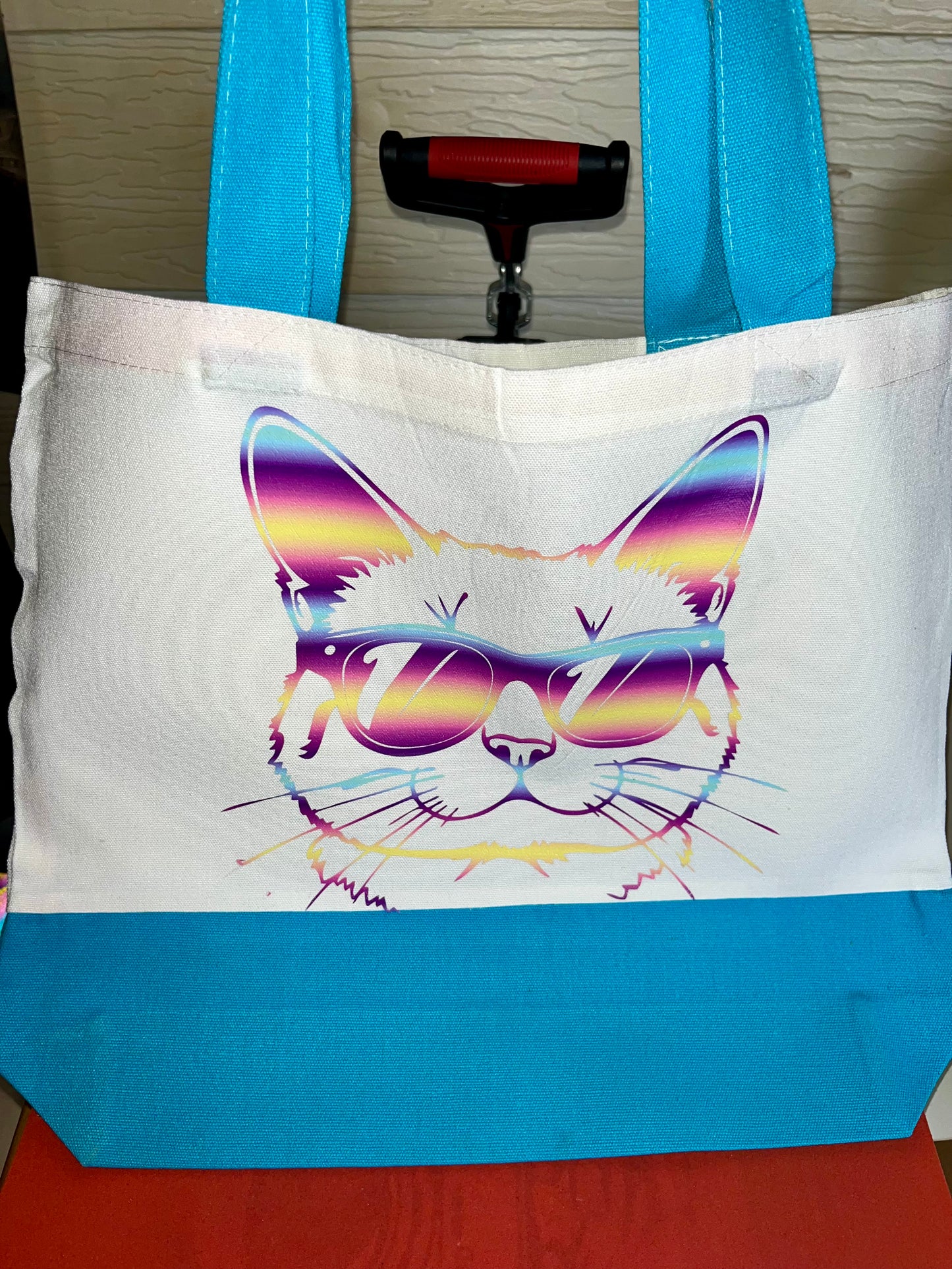 My Cat Doesn't Like You...